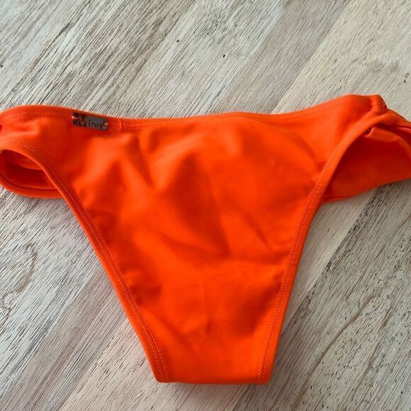 NEW Miroa orange Brazilian bikini bottoms with silver detail size S - Picture 4 of 4
